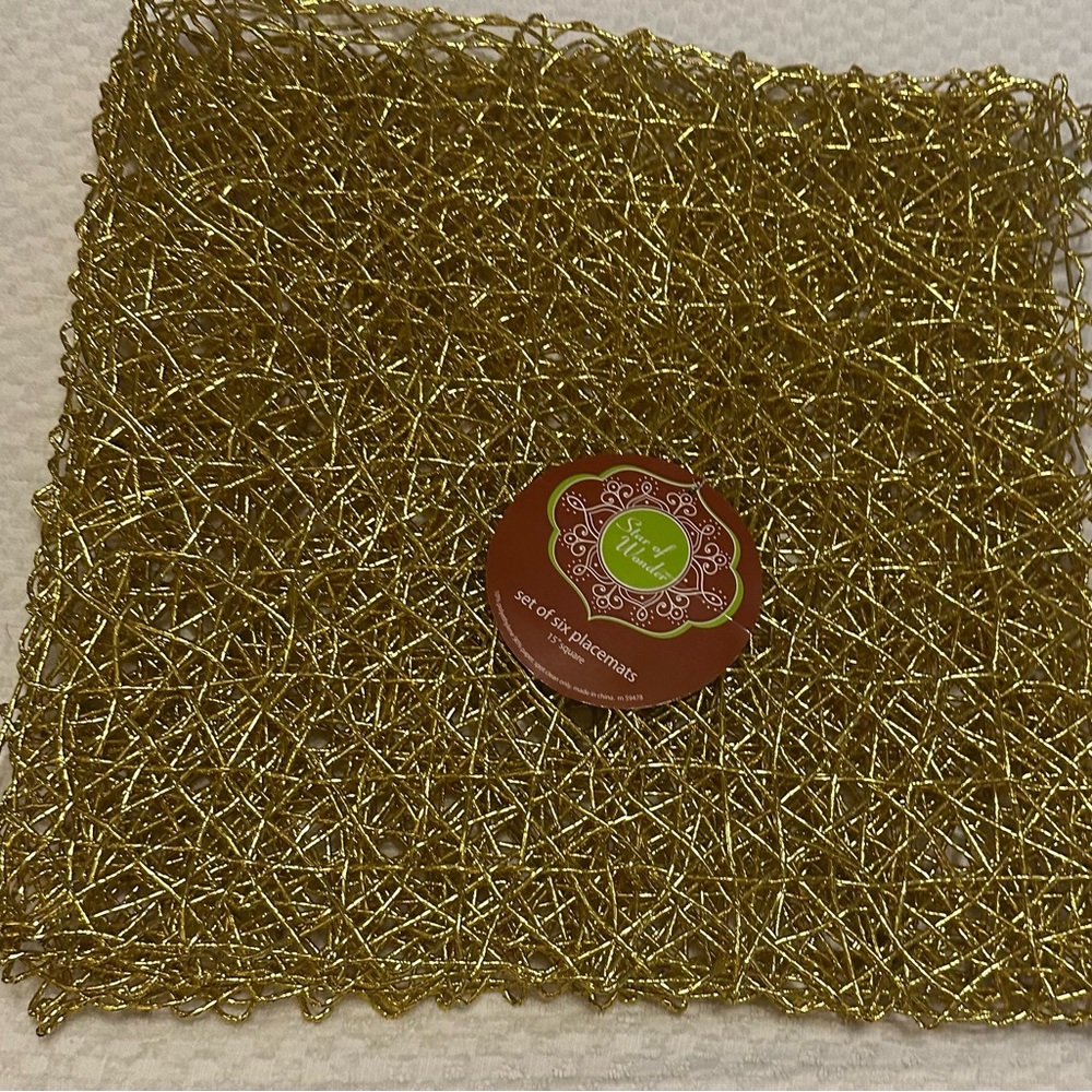 Saro Lifestyle Wire Nest Placemats in gold, set of 6 Square